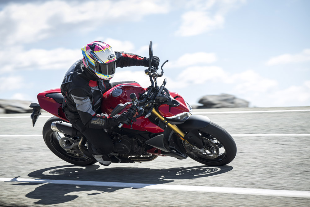 2025 Ducati Streetfighter V2 S action