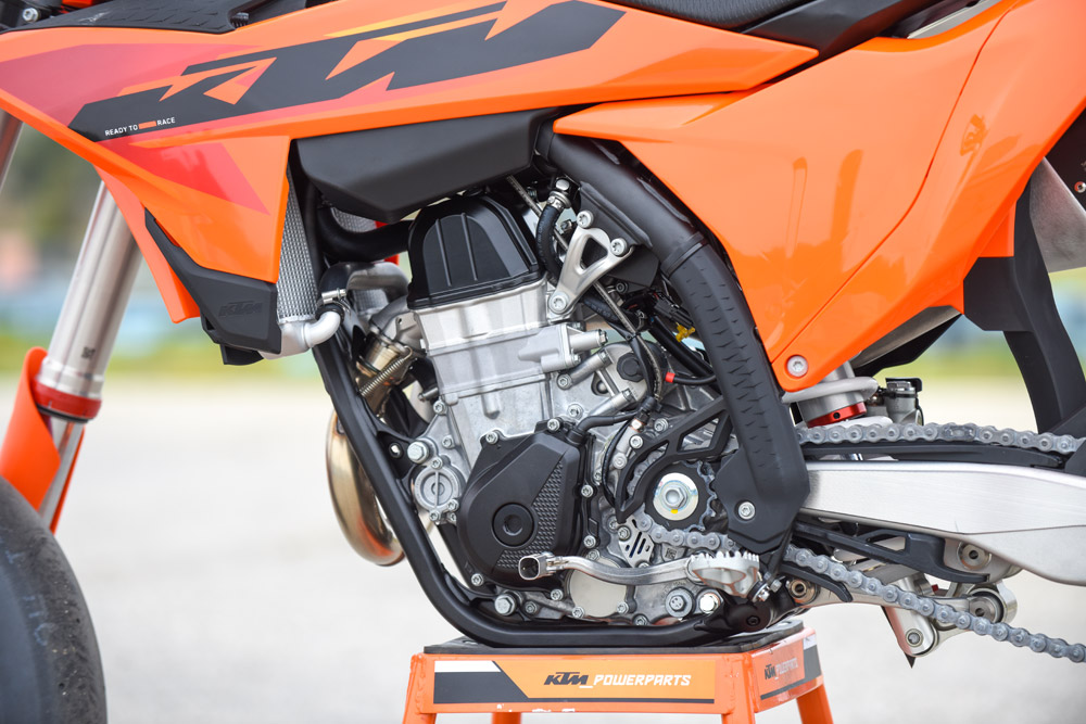 2025 KTM 450 SMR engine 2025 KTM 450 SMR engine