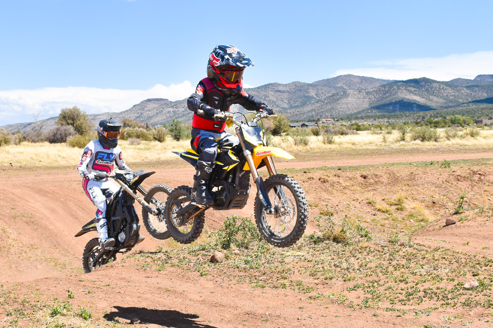 2025 Surron Hyper Bee jumping