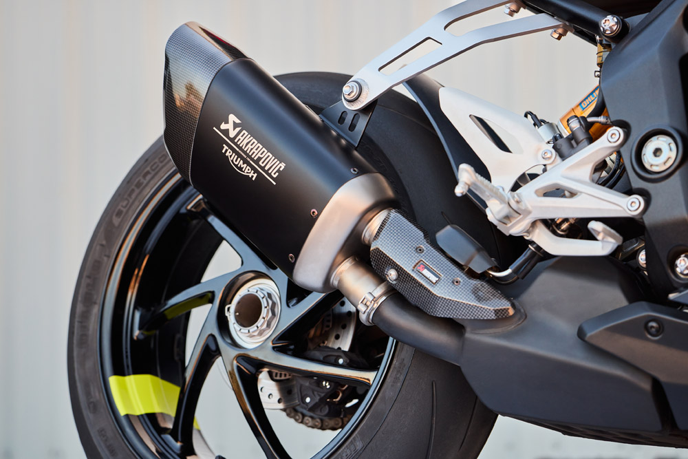2025 Triumph Speed Triple 1200 RX exhaust