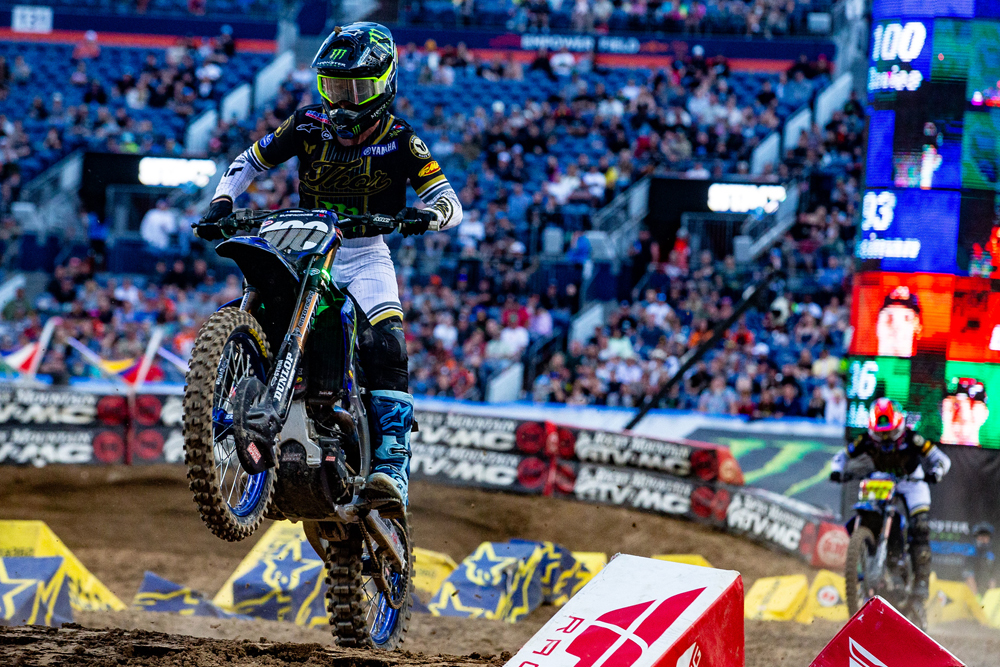 2025-denver-supercross-cycle-news-davies-4