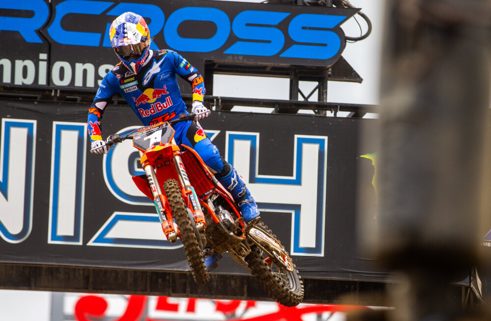 2025-pittsburgh-supercross-cycle-news-vialle