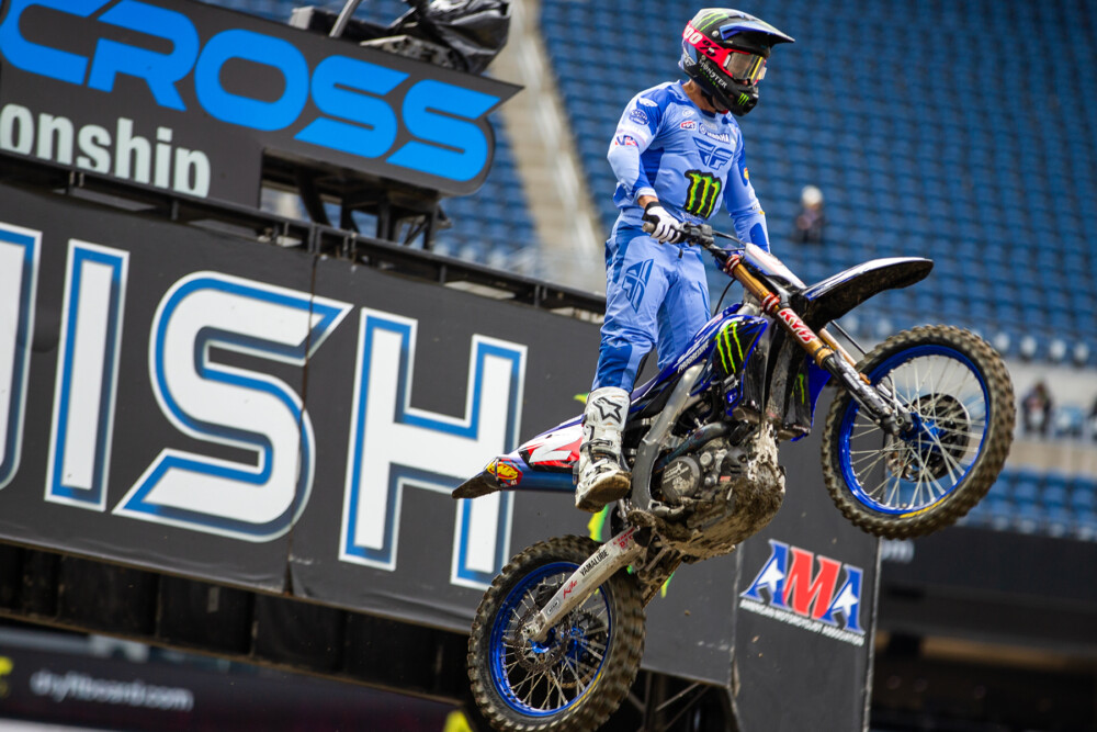 2025-seattle-supercross-cycle-news-cooper-webb