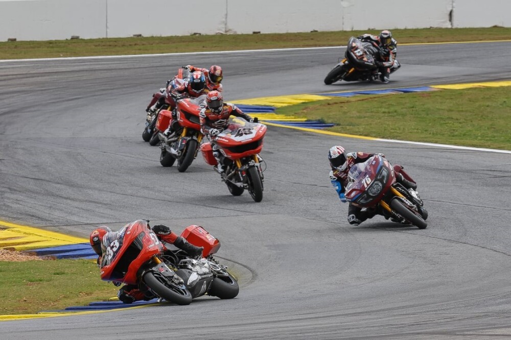 Kyle Wyman (33) Loris Baz (76) King Of The Baggers Race 2 2025 Road Atlanta