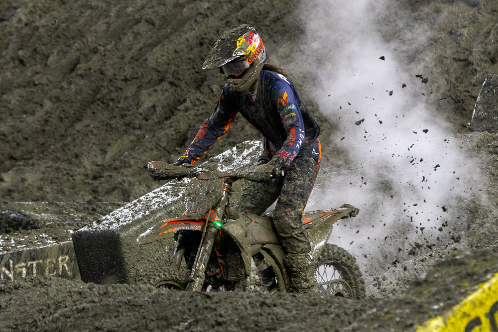 2025-foxborough-supercross-cycle-news-plessinger