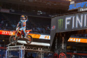 2025-denver-supercross-cycle-news-sexton
