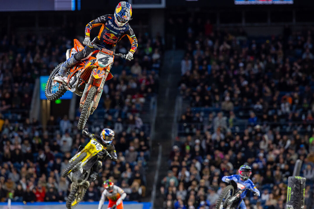 2025-seattle-supercross-cycle-news-sexton