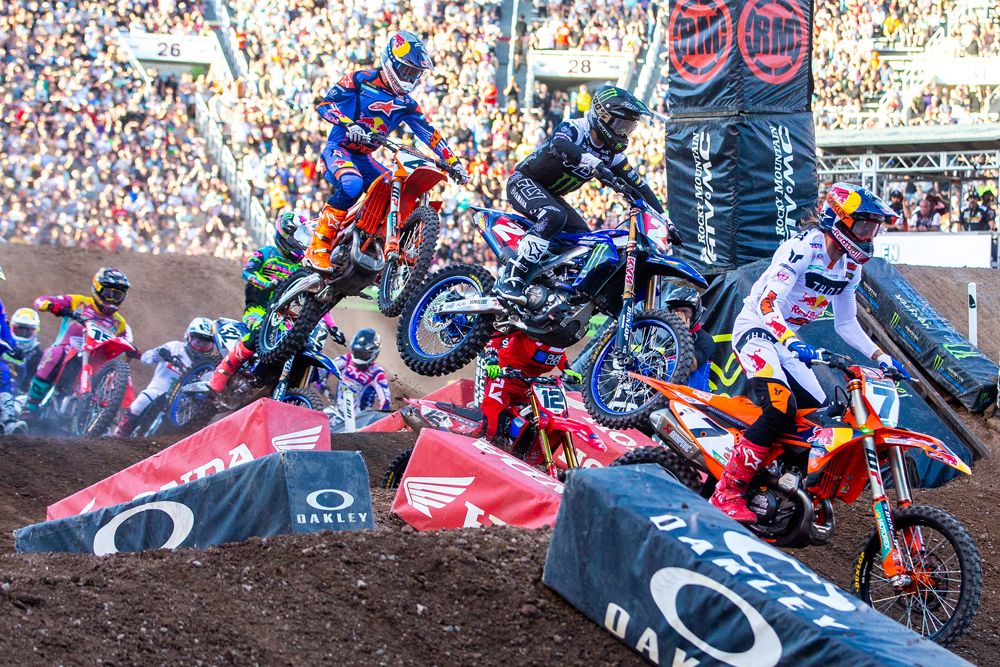 2025-salt-lake-city-supercross-start