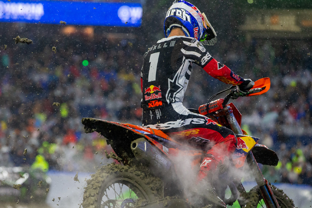 2025-foxborough-supercross-cycle-news-vialle
